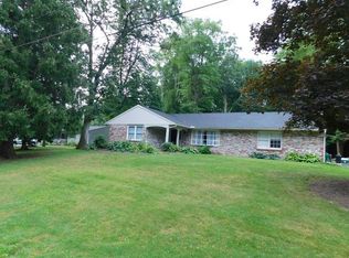 105 Woods Rd, Warren, PA 16365