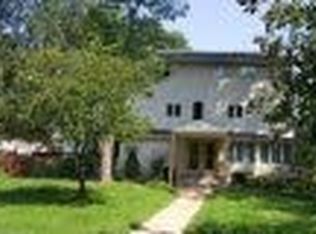 11 Stiles Ln, Pine Brook, NJ 07058