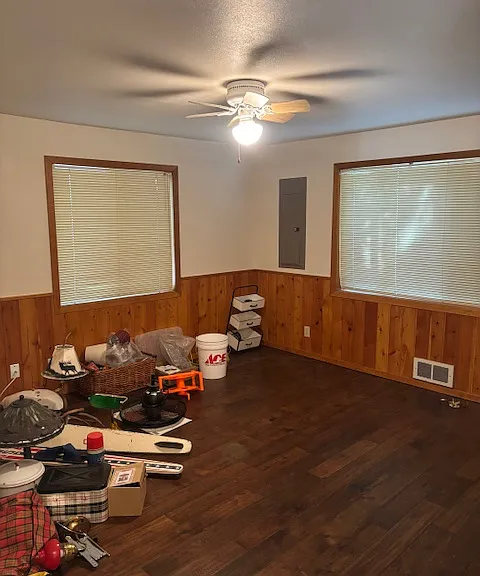 N Cochran Ln — Photo 11