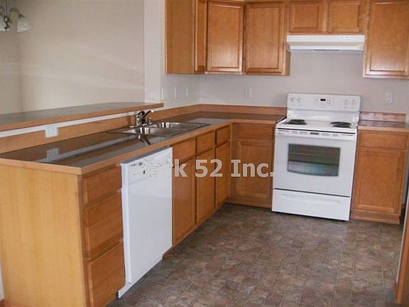 3rd image of 4527 S Junett St #B