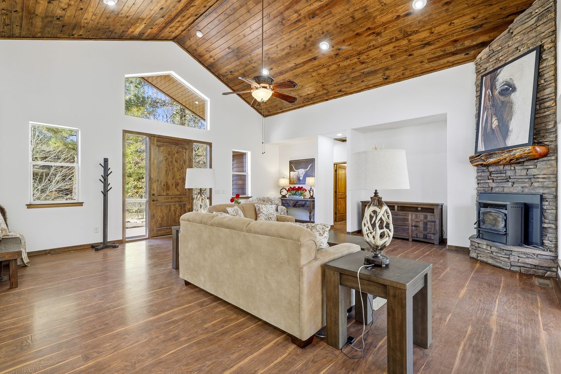 next background image