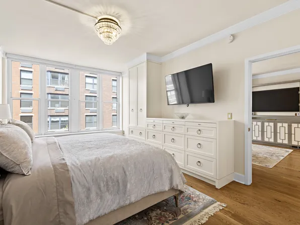 1125 Maxwell Lane image 15 of 40