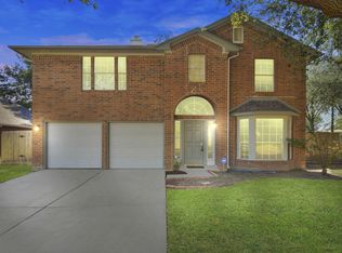 4911 Silver Fox Dr, Houston, TX 77066