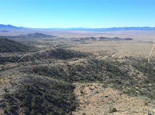 67 N 1/2 Heinsz Way, Kingman, AZ 86409