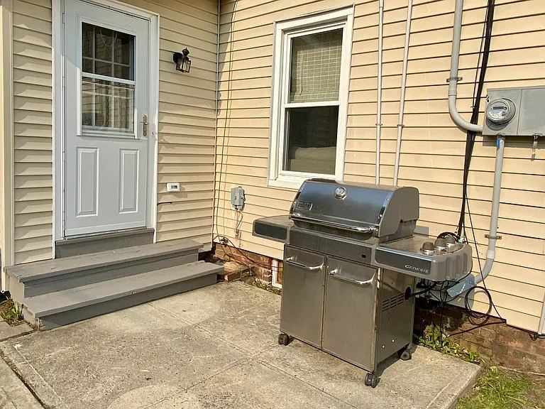 601 Main St #SUMMER — Photo 16