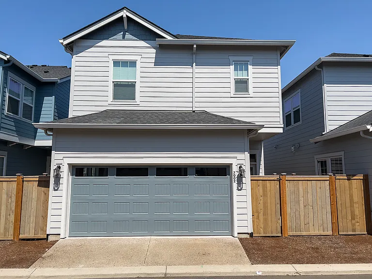 7002 SE Genrosa St — Photo 50