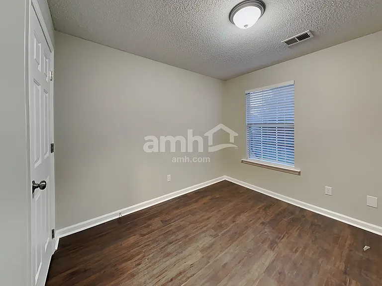 7748 Parkmont Dr — Photo 20