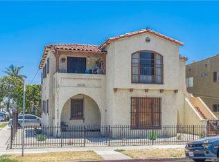 2050 Pine Ave, Long Beach, CA 90806