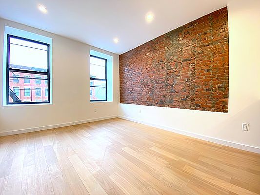 1st image of 2243 1st Ave #2A