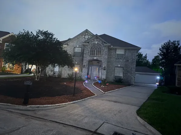 318 N Cypress Estates Cir, Spring, TX 77388
