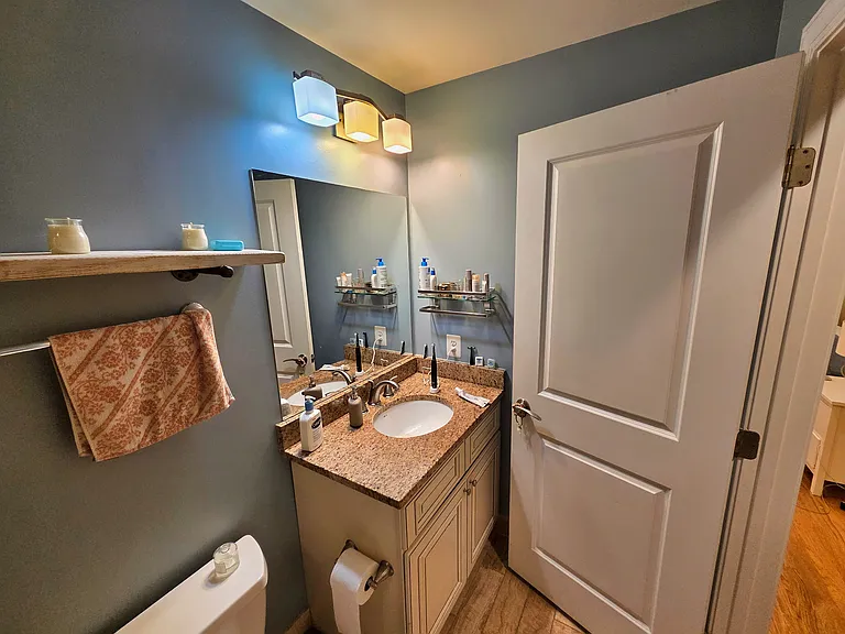 907 Webster St NW #3 — Photo 40