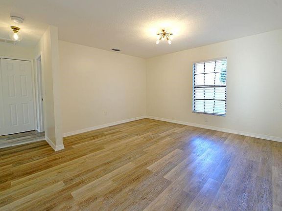 5th image of 3810 W Cleveland St APT C