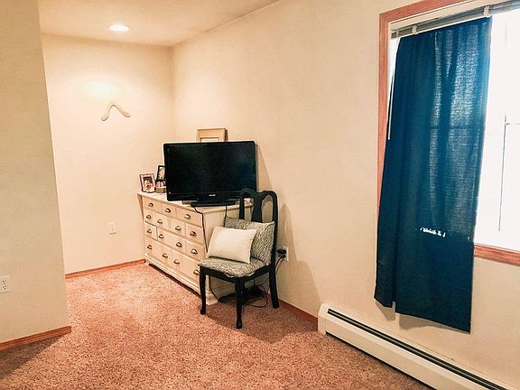 2nd image of 1562 Quarry Park Dr APT 6
