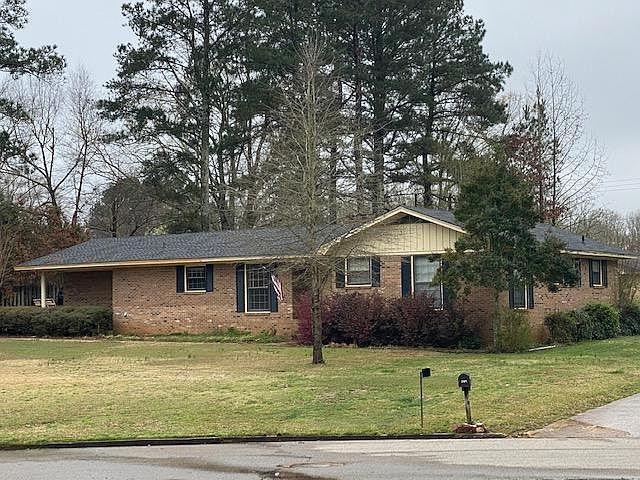 2nd image of 103 Ridgecrest Dr