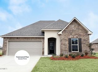 306 Hidden Meadows Dr, Lafayette, LA 70506