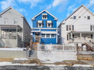 15 E C St, Brunswick, MD 21716