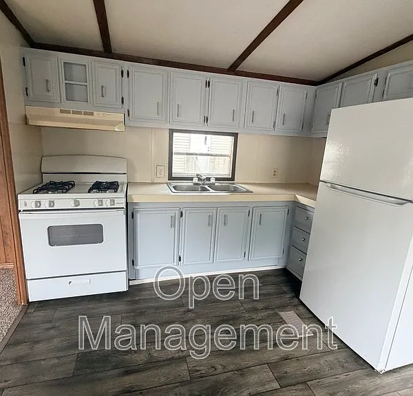 301 Mantle Ave #295KC — Photo 9