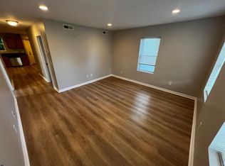 31 Pattison St APT 2, Worcester, MA 01604