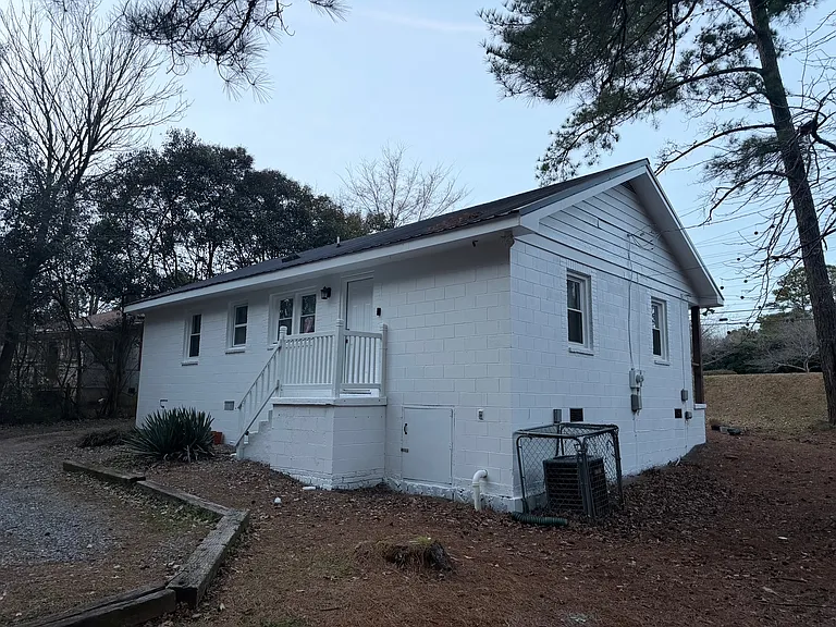 3117 Tryon Rd — Photo 3