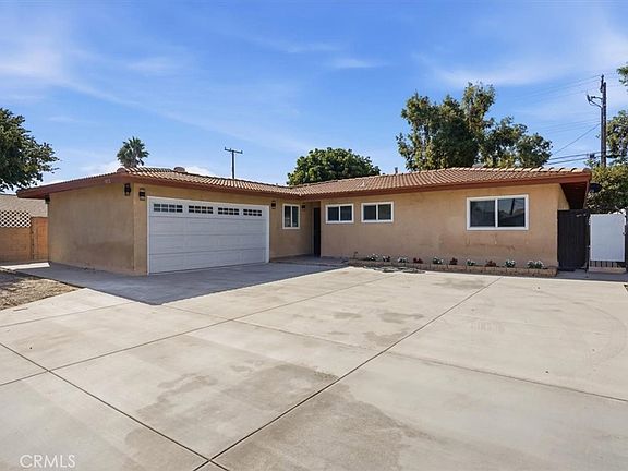 2nd image of 10112 Traylor Way