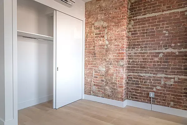 Rented by Charney Real Estate LLC | media 7