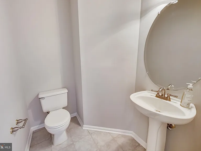 43537 Clivedon Ct — Photo 18