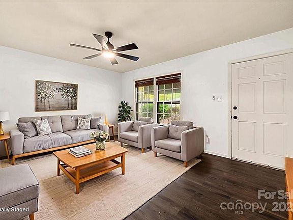 2nd image of 203 Dillon Dr