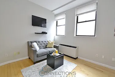 Rented by City Connections Realty