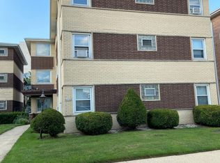 8540 W Gregory St #2, Chicago, IL 60656