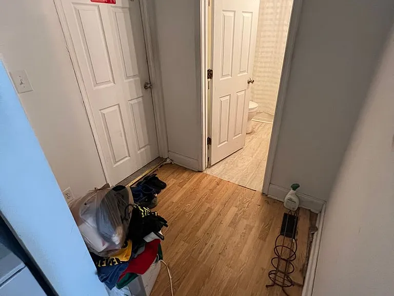 1235 W Cary St — Photo 15