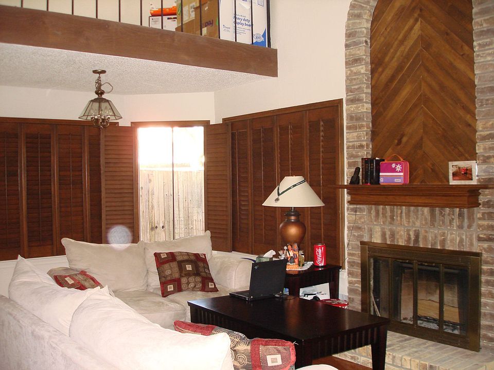 1st image of 14151 Montfort Dr APT 227