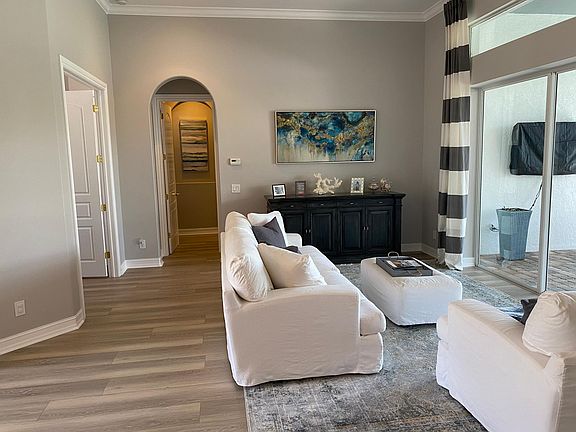 4th image of 9917 Clear Lake Cir