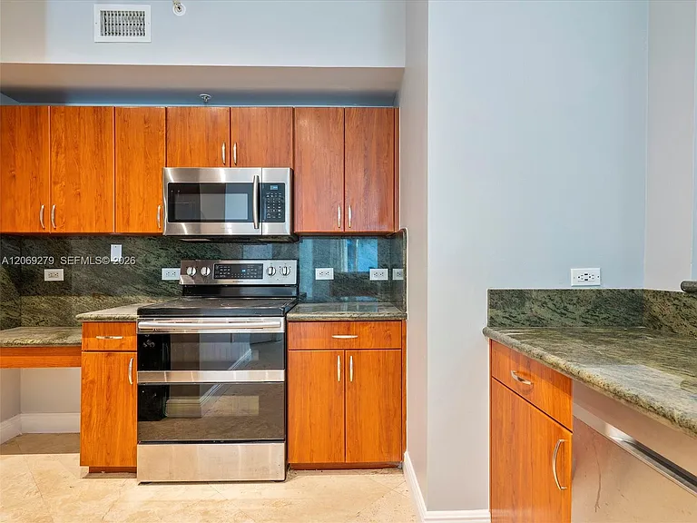 9172 Collins Ave #216 — Photo 9