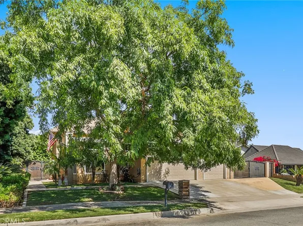 1519 N Meads Ave, Orange, CA 92869