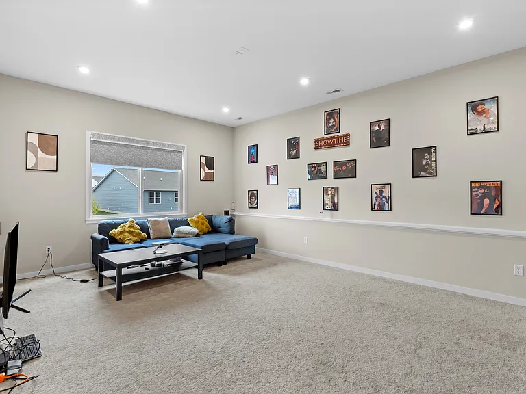 424 Smithton Blvd — Photo 17