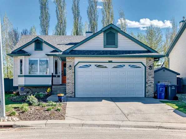 39 N Westfall Cres, Okotoks, AB T1S 1V5