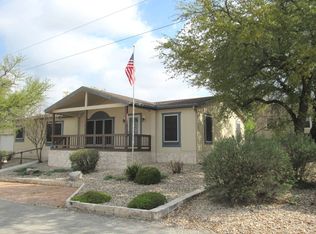 212 Buckboard Dr, Kerrville, TX 78028