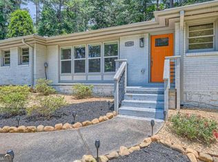 3190 Pinehill Dr, Decatur, GA 30032