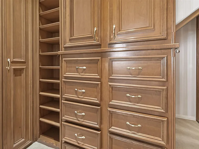2210 Bywater Dr — Photo 21