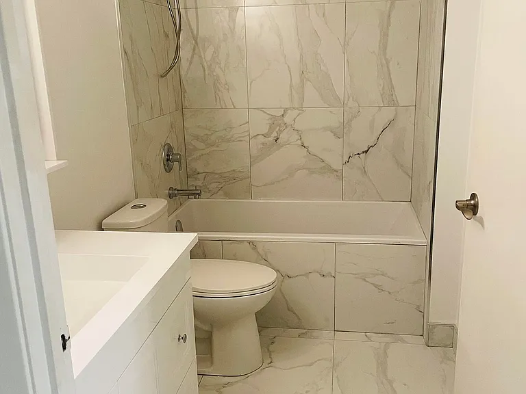5 Jacksway Cres #108 — Photo 17