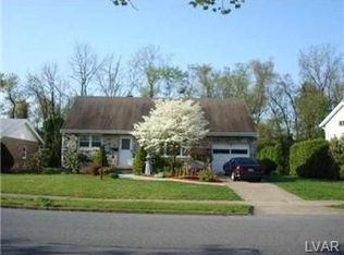 2219 Pinehurst Rd, Bethlehem, PA 18018