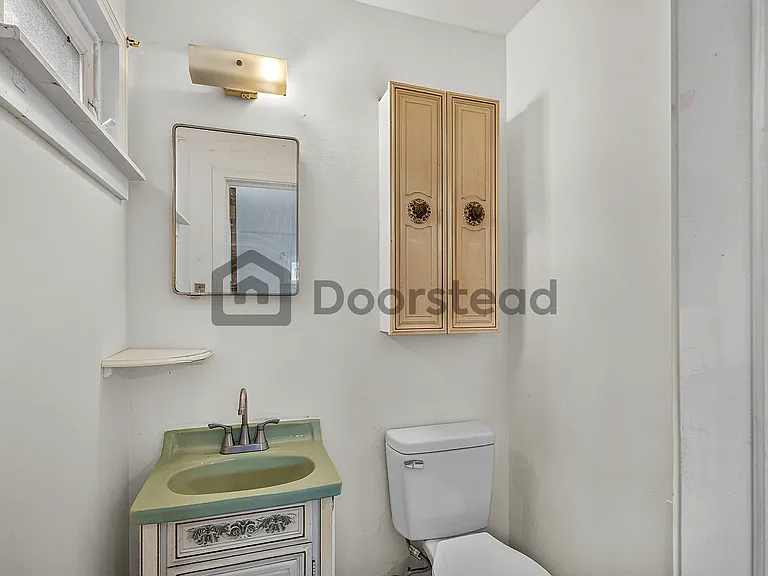 1217 Forestdale Dr — Photo 6