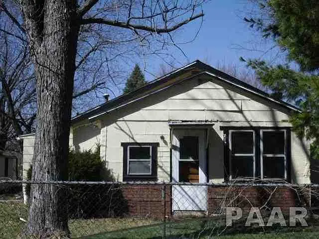 212 Hillman St photo 1