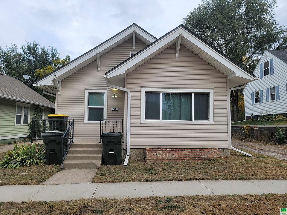 1st image of 410 S Irene St