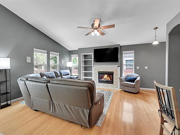 5th image of 12142 Applewood Court