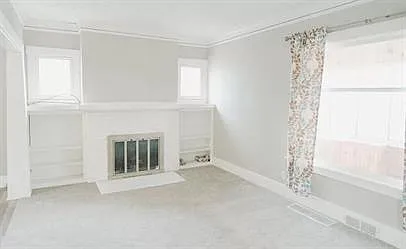 2723 Newport Ave — Photo 9
