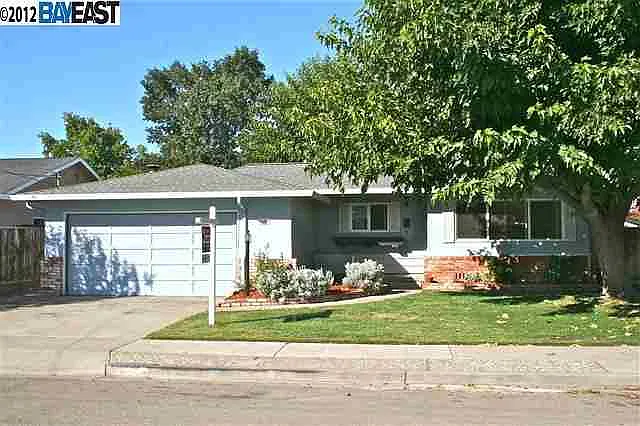 1053 Canton Ave photo 1