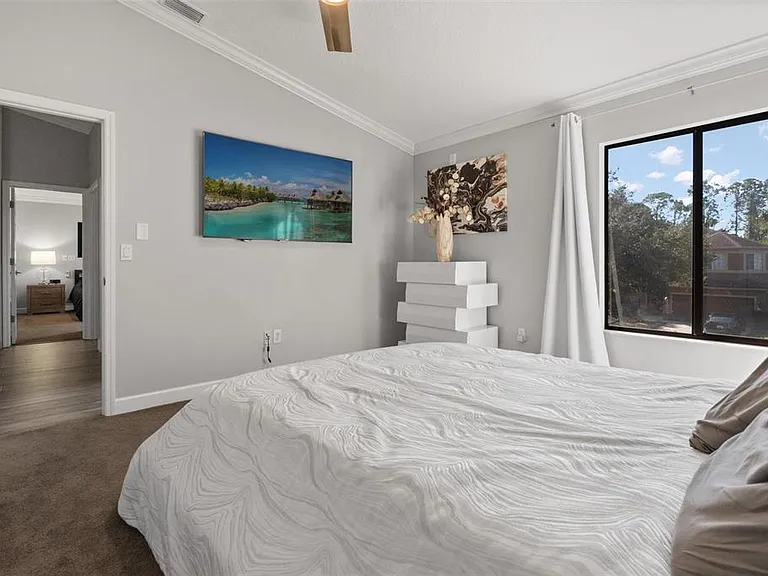 13228 Royal George Ave — Photo 25