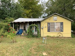 5807 Parks Rd, Van Buren, AR 72956