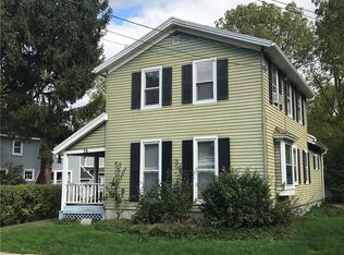 26 Boughton Ave, Pittsford, NY 14534
